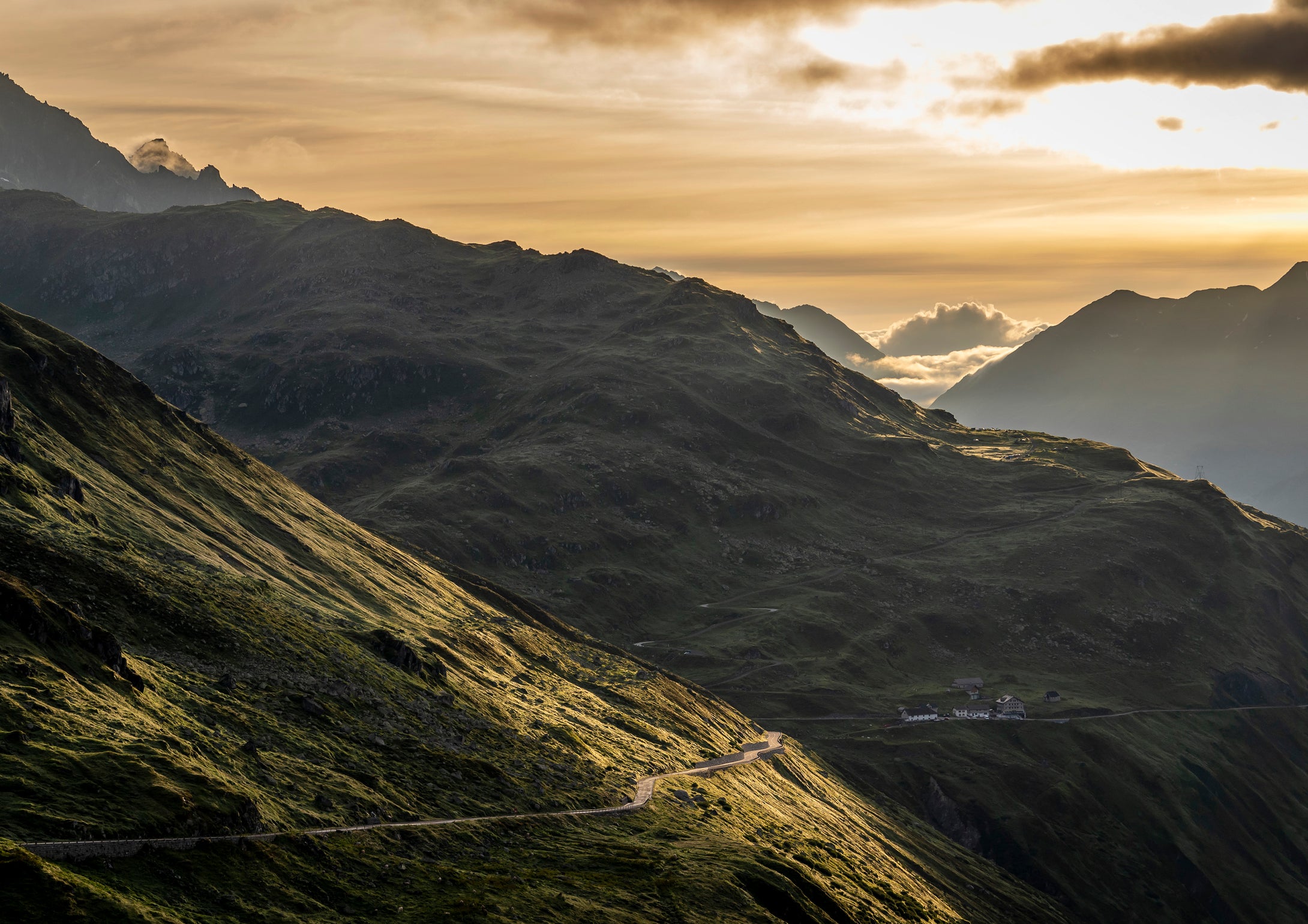 Mountain Pass Switzerland_001